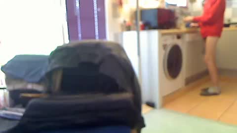 Snapshot of alix300 chatting on 11.29.25 Sandwich online show from 11.29.25