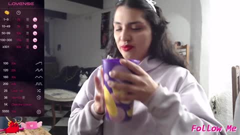 Alix online show from 02.05.25