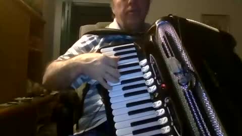 Snapshot of allanastar chatting on 10.27.25 AllanaStar online show from 10.27.25