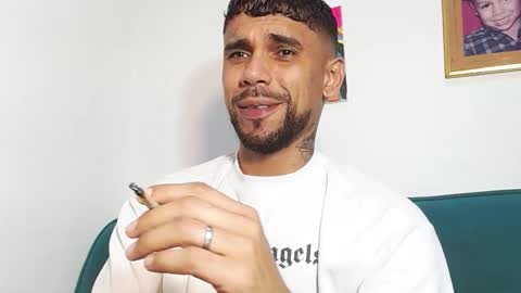 Snapshot of allanbarreto chatting on 01.16.26 Allan online show from 01.16.26