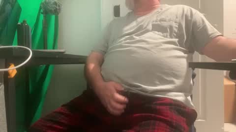 Allergictolove online show from 01.14.25