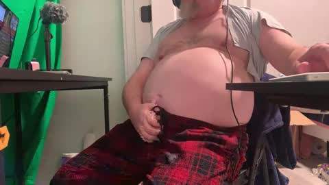 Allergictolove online show from 02.10.25