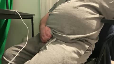 Allergictolove online show from 02.12.25