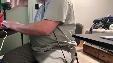 Allergictolove online show from 01.19.26