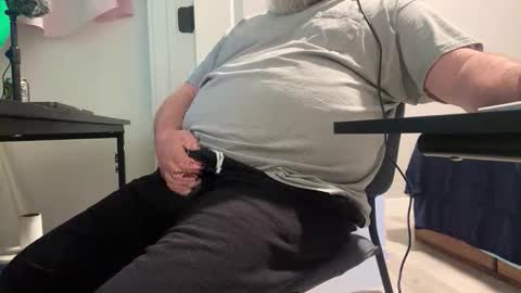 Allergictolove online show from 04.17.26