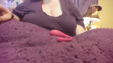 Alli Kat online show from 02.02.25