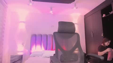 ALLICE online show from 11.21.25