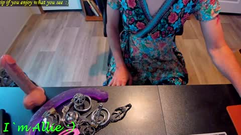 Allie online show from 12.15.24