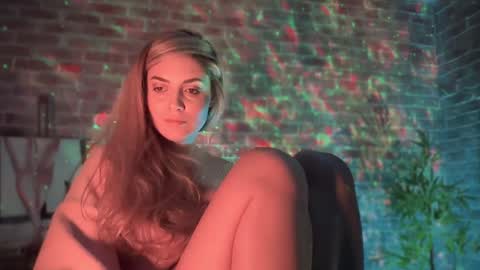 Allie online show from 12.16.24