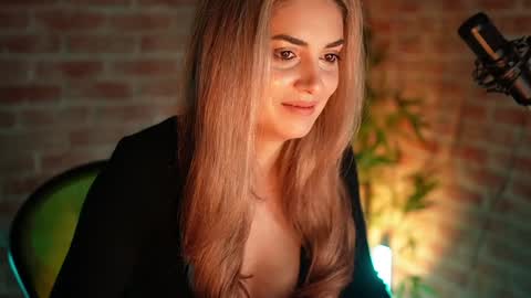 Allie online show from 12.28.24