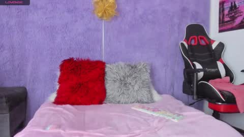 Snapshot of allis0n_ik chatting on 01.09.25 ALLIS0N IK online show from 01.09.25