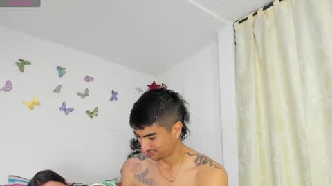 Snapshot of allisonjustingb chatting on 12.04.24 AllisonJustin online show from 12.04.24