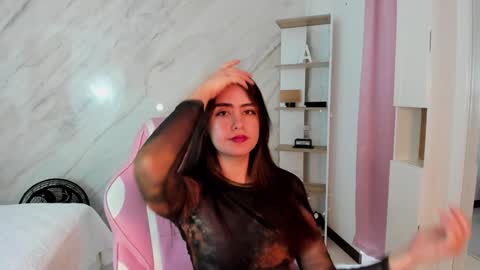 Snapshot of allisonpalmer chatting on 03.10.25 Allison Palmer online show from 03.10.25