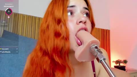 Snapshot of alliss_ginger_ chatting on 01.11.25 A L L I S S online show from 01.11.25