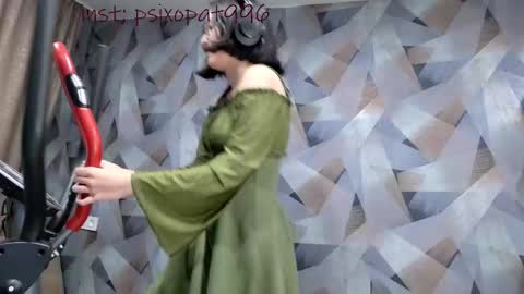 Snapshot of alllinaeve chatting on 10.26.25 Alina online show from 10.26.25