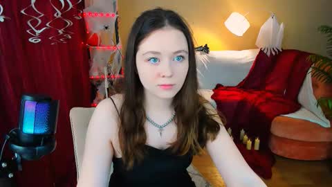 Snapshot of alluringeyess chatting on 10.26.25 alluringeyess online show from 10.26.25