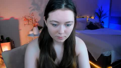 Snapshot of alluringeyess chatting on 11.23.25 alluringeyess online show from 11.23.25