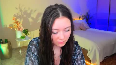 Snapshot of alluringeyess chatting on 11.29.25 alluringeyess online show from 11.29.25