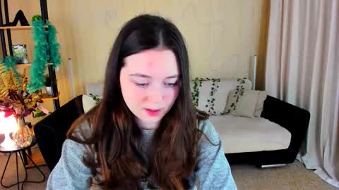 Snapshot of alluringeyess chatting on 12.03.25 alluringeyess online show from 12.03.25