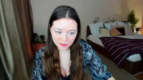 alluringeyess online show from 02.05.26