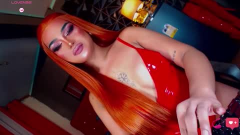 Natalya Fox online show from 12.18.25