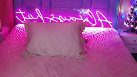 AlwaysHot online show from 01.16.26