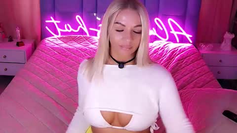 AlwaysHot online show from 03.03.26