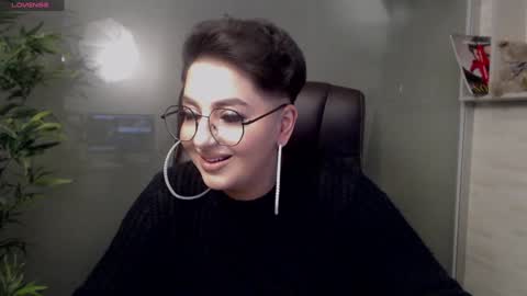         online show from 02.01.25