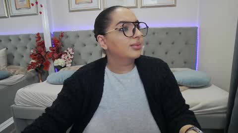         online show from 04.02.26