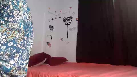 Snapshot of allyka_transsm chatting on 06.09.26 Allyka online show from 06.09.26