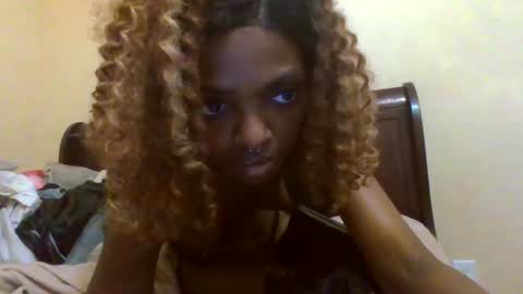 allylicious online show from 01.26.25