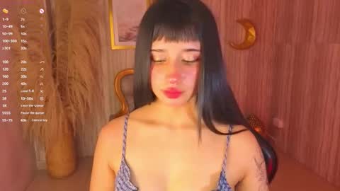 Allysa  online show from 11.15.25