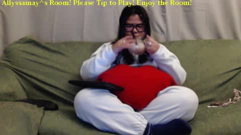 Allyssamay online show from 01.18.25