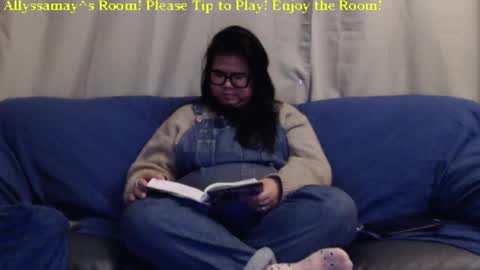 Allyssamay online show from 02.28.25