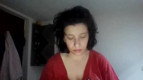 Snapshot of alma_amy chatting on 02.20.26 Alma online show from 02.20.26