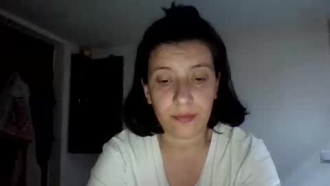 Snapshot of alma_amy chatting on 03.12.26 Alma online show from 03.12.26