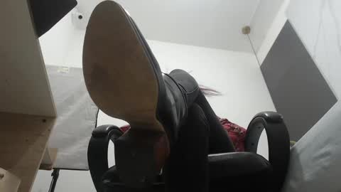 ALMA FENIX  online show from 02.26.25