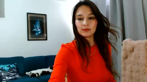 Snapshot of almaglow chatting on 07.28.26 Alma online show from 07.28.26