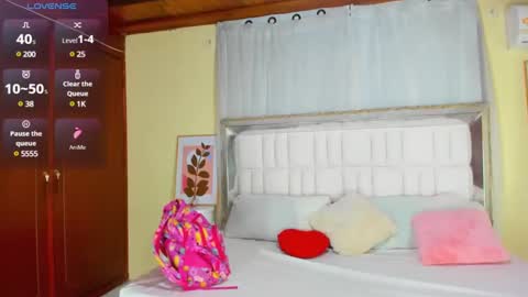   online show from 02.02.25