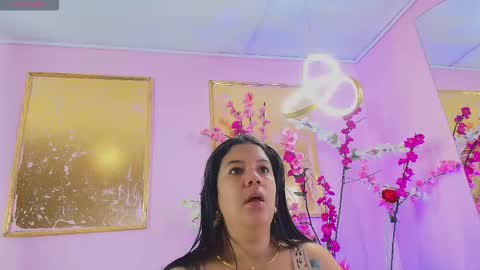 ALMENDRAEVANS online show from 11.25.25