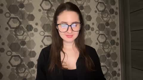 Anna online show from 09.25.25