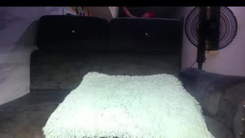 Snapshot of alondra_bigcockxxx chatting on 10.21.25 alondra online show from 10.21.25