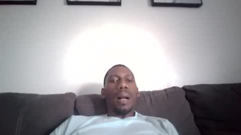Snapshot of aloysiuz chatting on 06.25.26 Aloysius online show from 06.25.26