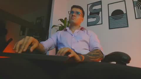 alpha_dominus_ online show from 06.17.26