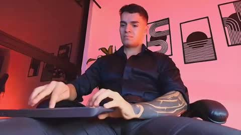 alpha_dominus_ online show from 07.04.26