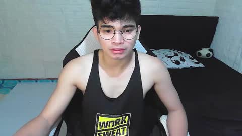 Snapshot of alpha_rider chatting on 10.22.25 Angelo online show from 10.22.25