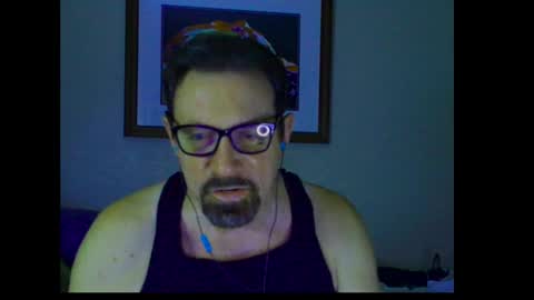 Snapshot of alphablue_wolf1295 chatting on 09.26.25 alphablue_wolf1295 online show from 09.26.25