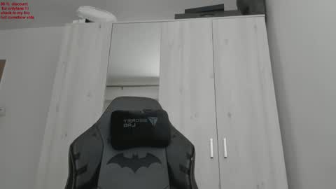 Snapshot of alphaboyfun chatting on 02.22.25 Andi online show from 02.22.25