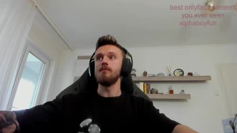 Snapshot of alphaboyfun chatting on 11.23.25 Andi online show from 11.23.25