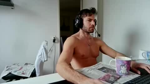 alphah_hunk online show from 12.21.25